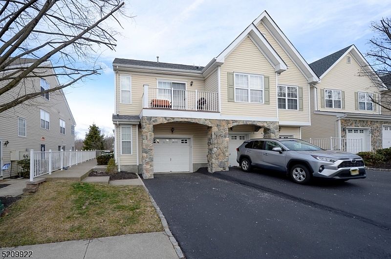 62 Mountainside Dr UNIT 62, Pompton Lakes, NJ 07442 Zillow