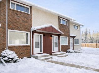 441 Switzer Dr #20, Hinton, AB T7V1Z7