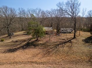 495 Cooley Ford Rd, Tennessee Ridge, TN 37178