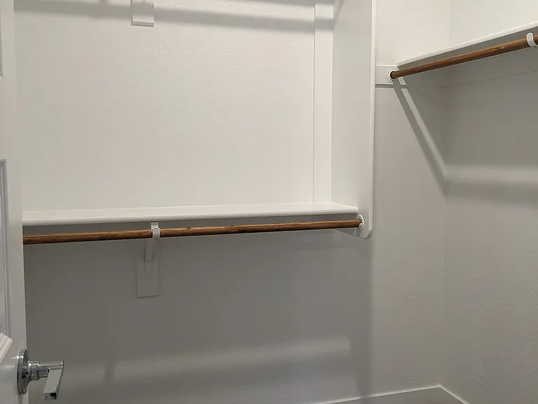Walk in closet