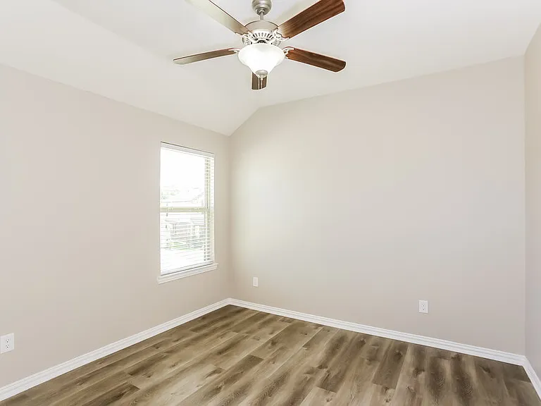 16146 Fairway Creek Cir — Photo 15