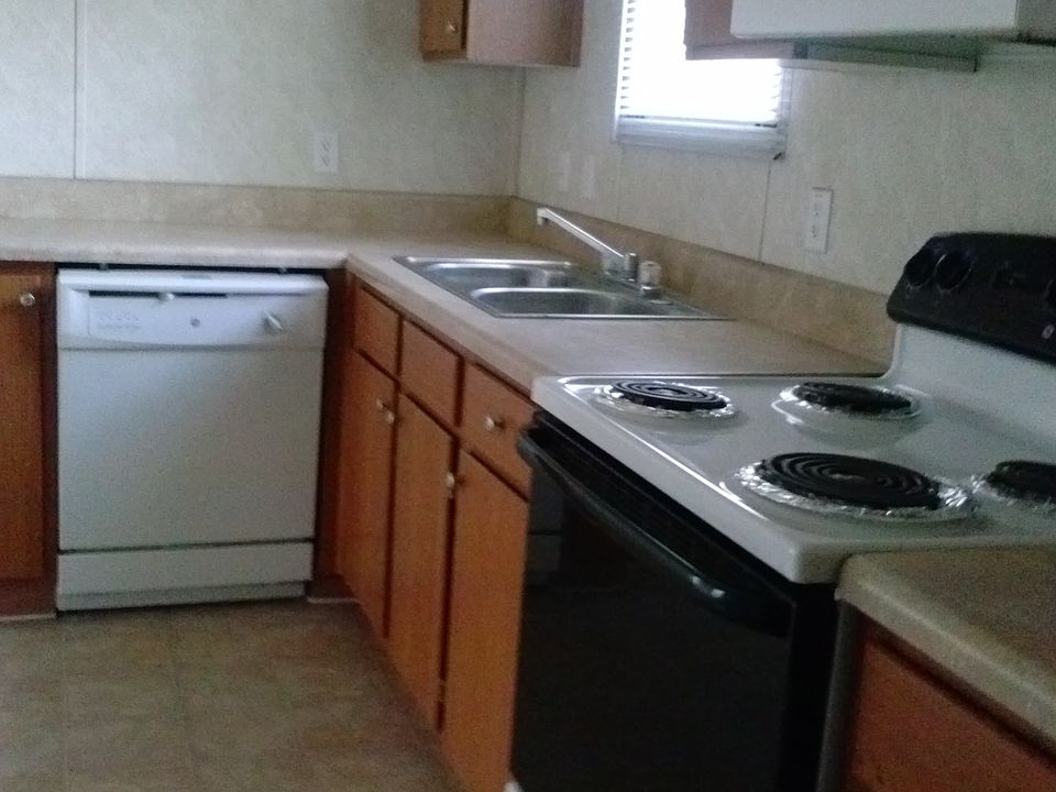 2nd image of 9326 Sunset Dr