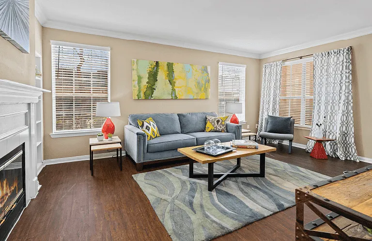 Tuscany Park Apartments — Photo 14