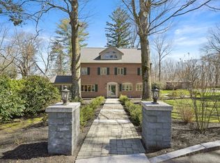 333 Brush Hill Rd UNIT B5, Milton, MA 02186