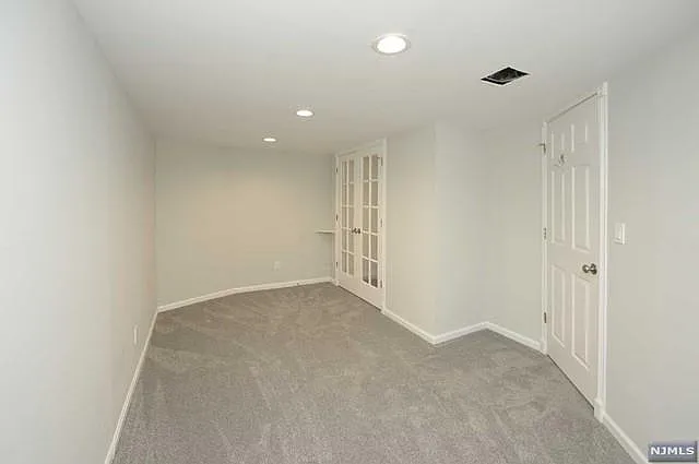 85 Oak St #1 — Photo 10