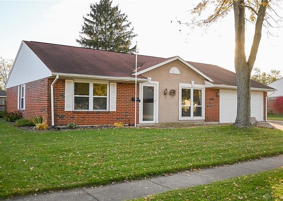 1st image of 1228 Warwick Dr