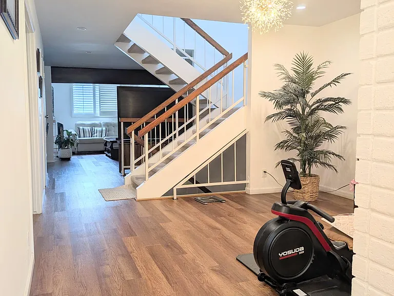 6305 Ridgemar Ct — Photo 3