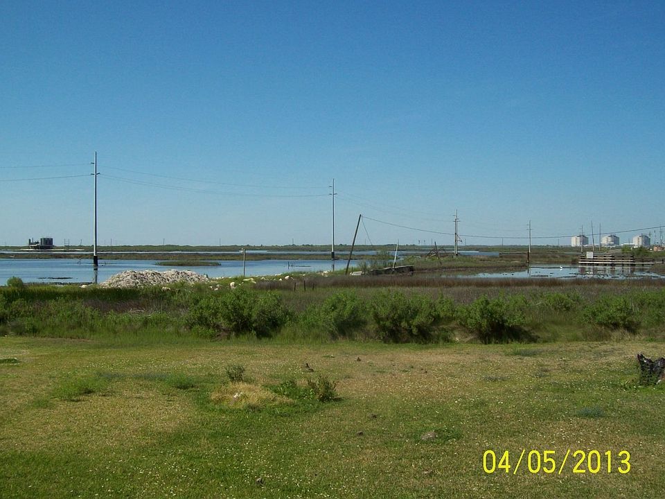 2nd image of 120 W Main St