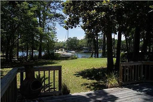 2nd image of 1126 Pin Oak Cir