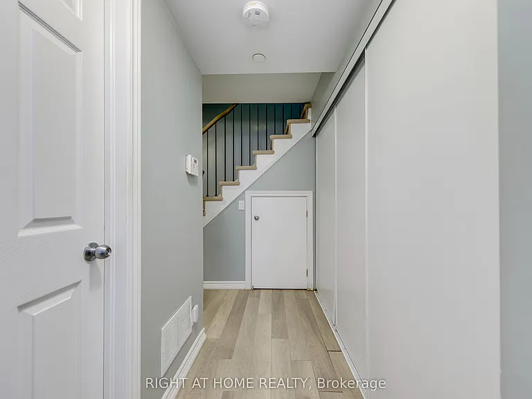 40 Carnation Ave #109 — Photo 11