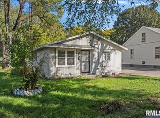 1301 E Cedar St, Springfield, IL 62703