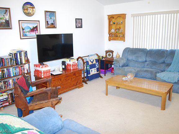 4th image of 744 Goodrich Ave S