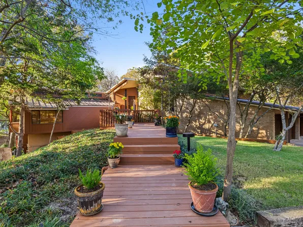 1311 Red Oak Trl, Fairview, TX 75069