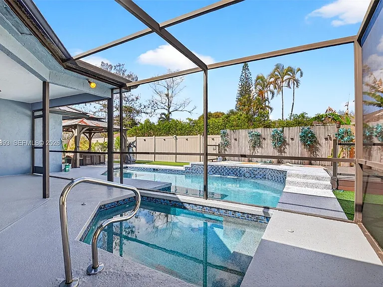 13808 Geranium Pl — Photo 36