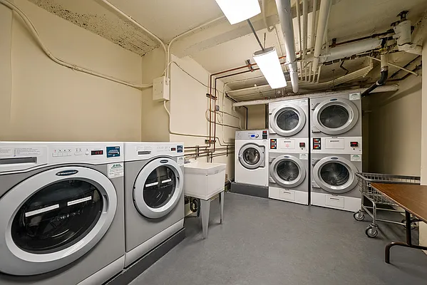 Sold by Compass | media 34