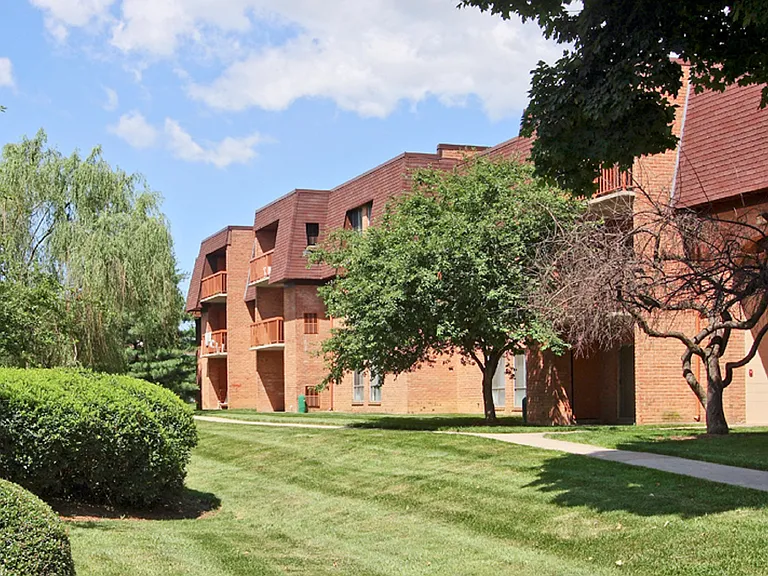 Potomac Commons — Photo 14