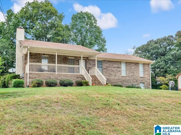 1412 7th Pl, Pleasant Grove, AL 35127