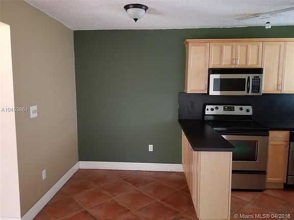 3rd image of 1801 S Treasure Dr APT 502