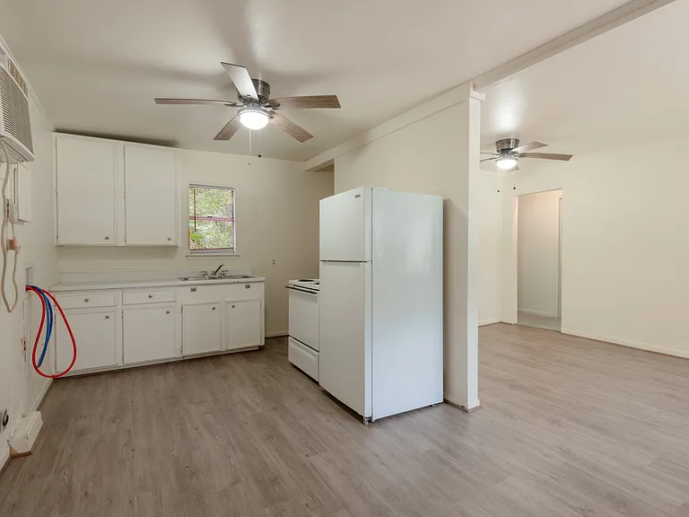 712 Cline St #D — Photo 10