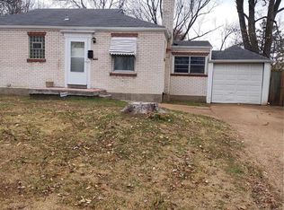 6226 Tyndall Dr, Saint Louis, MO