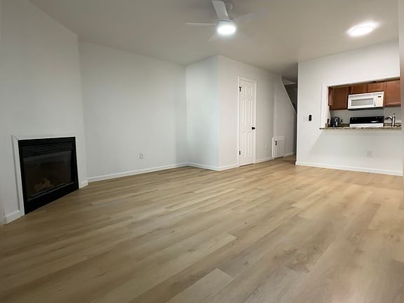 Spacious living room