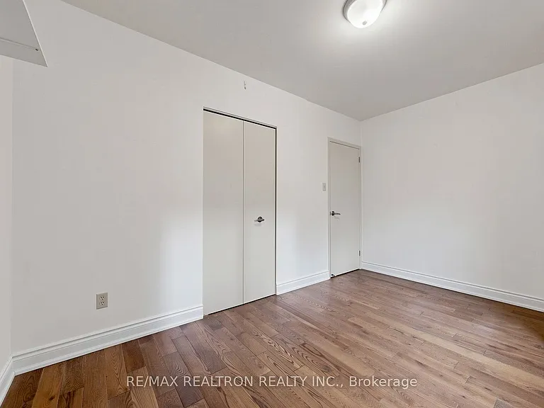 30 McGill St — Photo 21
