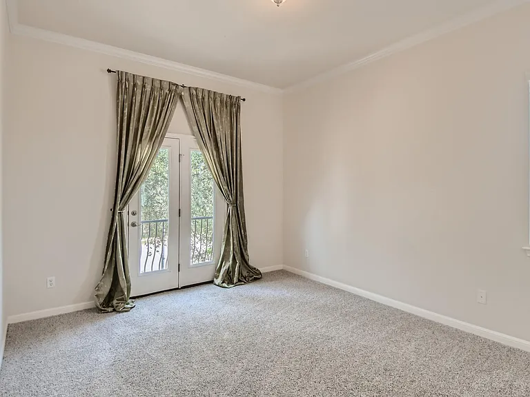 3822 Remington Rd — Photo 25