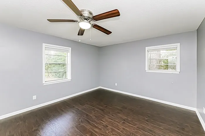 658 Partridge Ln — Photo 6