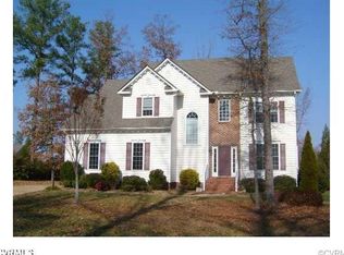 4700 Summer Lake Cir, Moseley, VA 23120