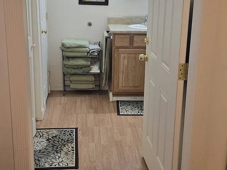 5406 Willow Ave — Photo 14