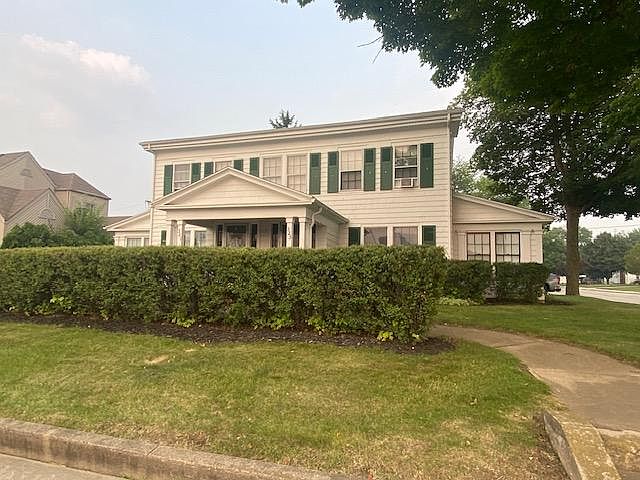 1st image of 323 S Jefferson Ave