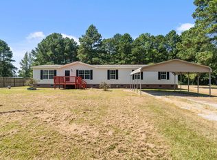 5520 Titan Roberts Rd, Erwin, NC 28339