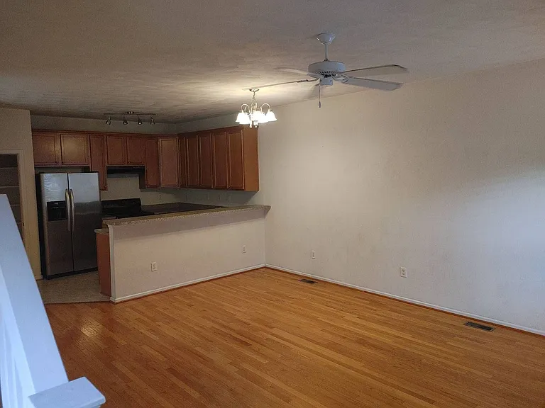 1517A Parks Ave — Photo 11