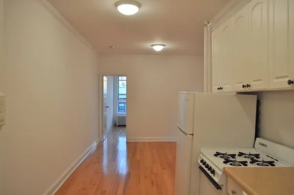 Rented by Douglas Elliman | media 60