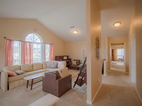 3rd image of 5704 Maggie Ln