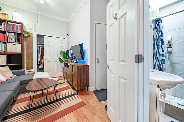 Rented by Blackwater Associates Inc. | media 16