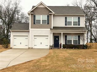 8015 Alderglen Ct, Charlotte, NC 28215