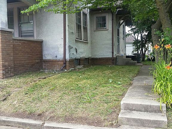 2nd image of 22 W South St