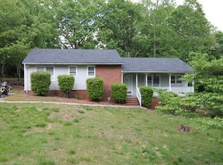212 Woodside Dr, Wadesboro, NC 28170