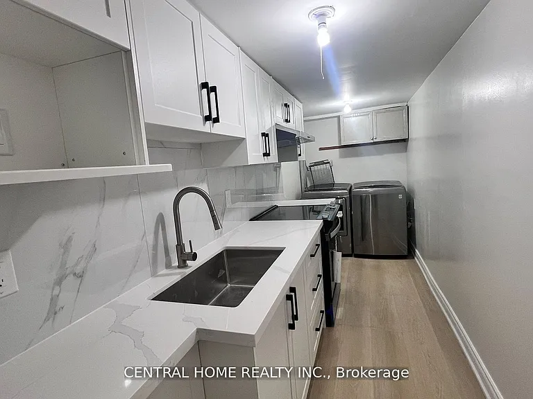 47 Stella Dr #BASEMENT — Photo 12