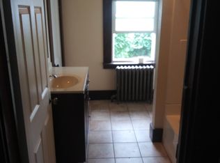 525 Dettmar Ave, Baden, PA 15005