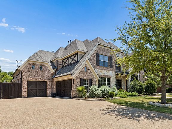 2nd image of 132 Townlake Dr