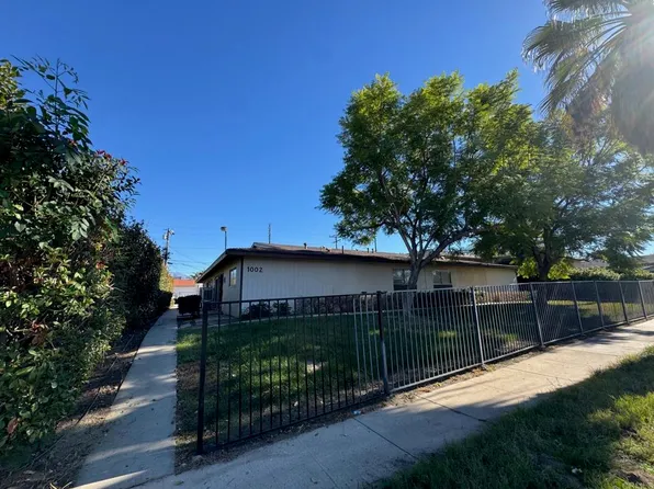 1002 Lombard Dr, Redlands, CA 92374