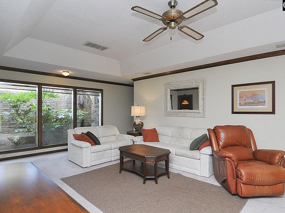 5th image of 116 Patio Pl