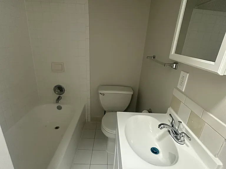 204 Market St #9B — Photo 6