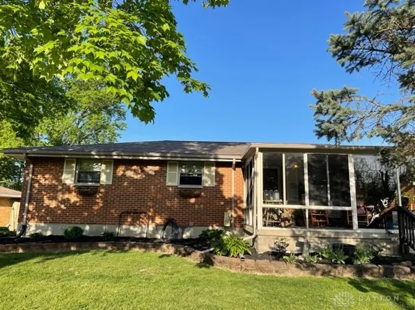 240 Lawson Ave, New Lebanon, OH 45345