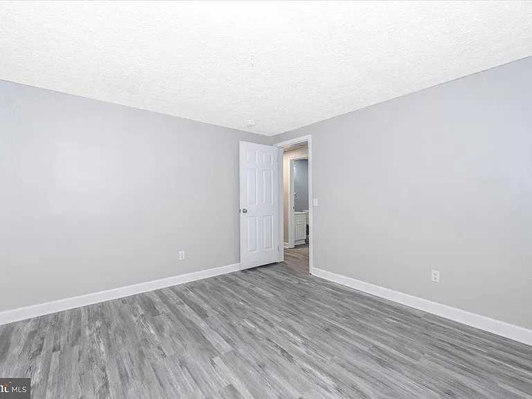 12284 Bandera Ln — Photo 21