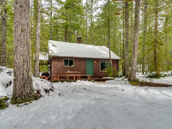 75995 E Road 28, Rhododendron, OR 97049