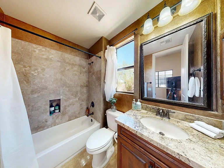 8724 E Regina Cir — Photo 38