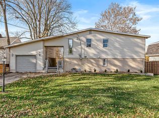 201 Troxel Ave, Elkhart, IN 46516